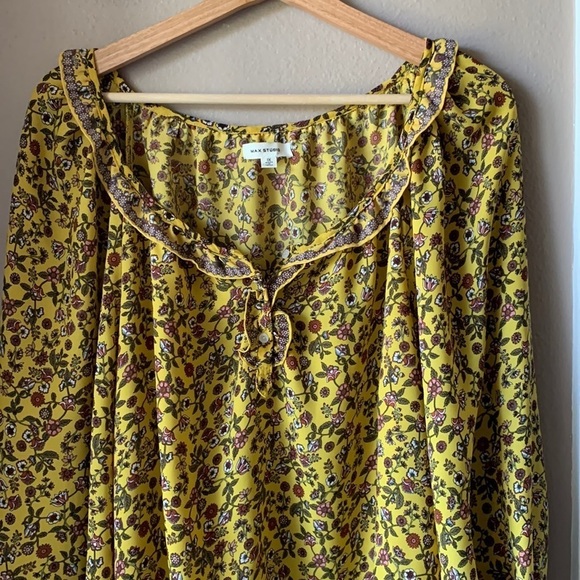 MAX STUDIO Plus Size Yellow Floral Blouse - Picture 1 of 8